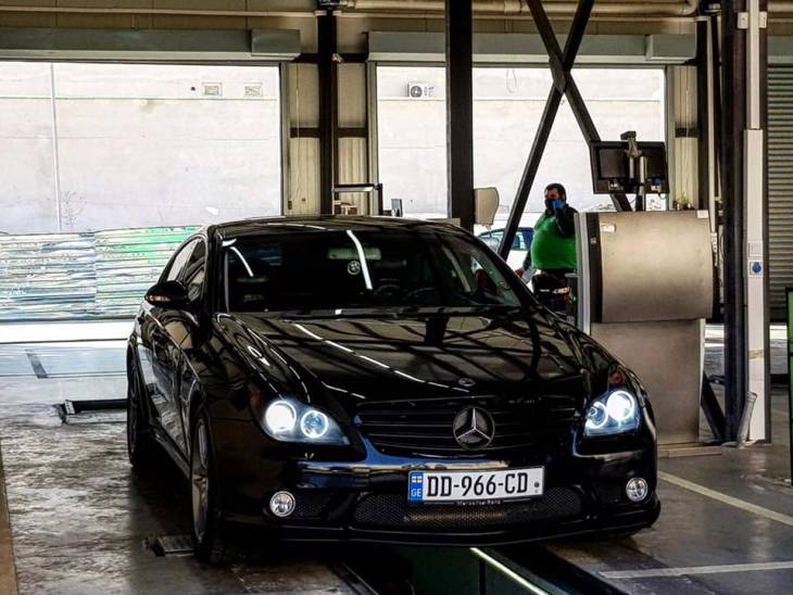 Mercedes Benz W219