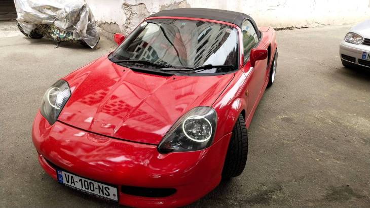 Toyota MR2